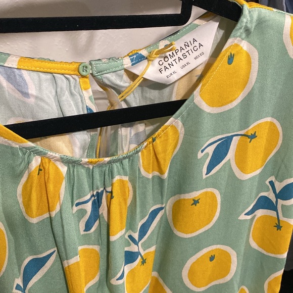 NWT Compania - Picture 2 of 9